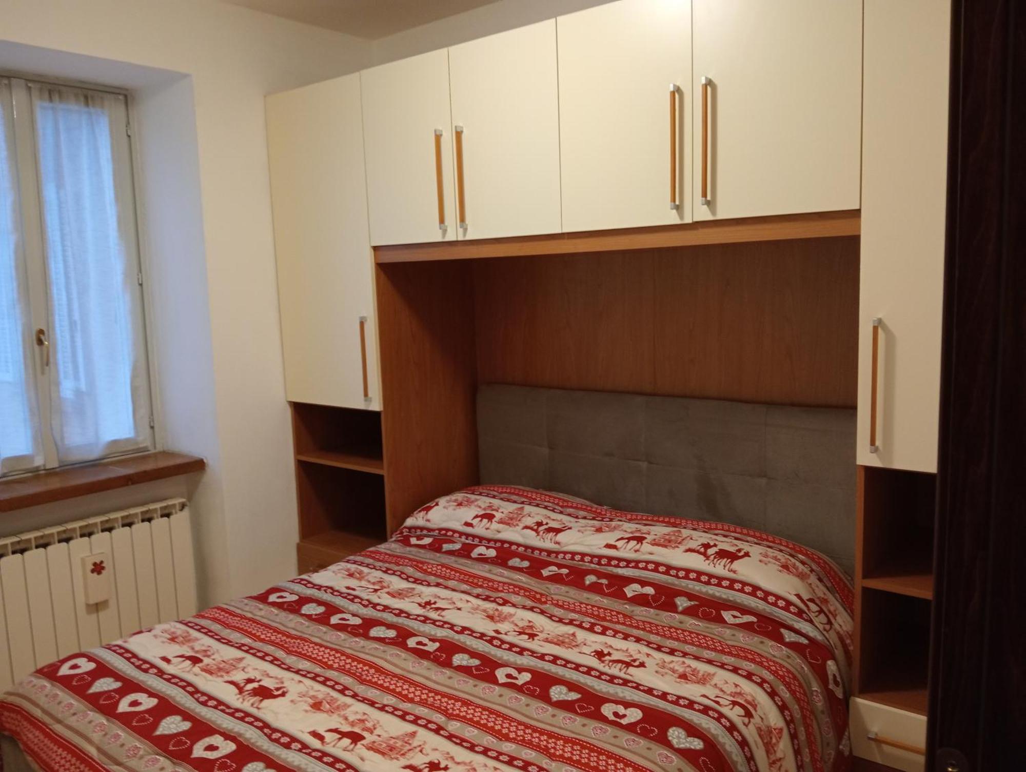 Ferienwohnung Mansarda Monte Bianco La Salle Zimmer foto